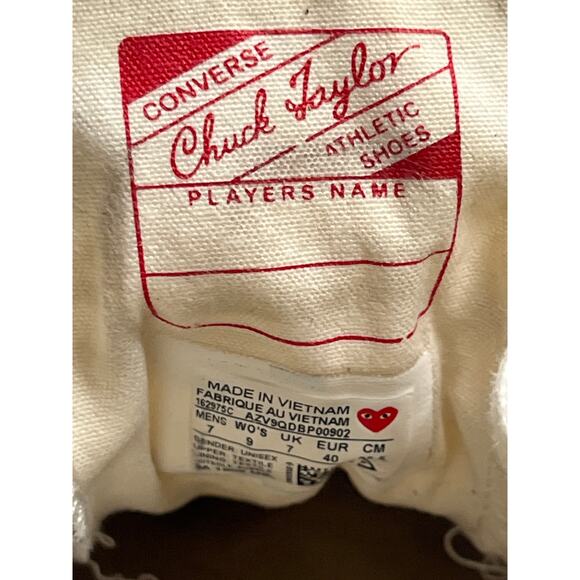 Comme Des Garçons PLAY x Converse Chuck Taylor Red Heart Low Top Sneakers 7M/ 9W - Picture 3 of 12